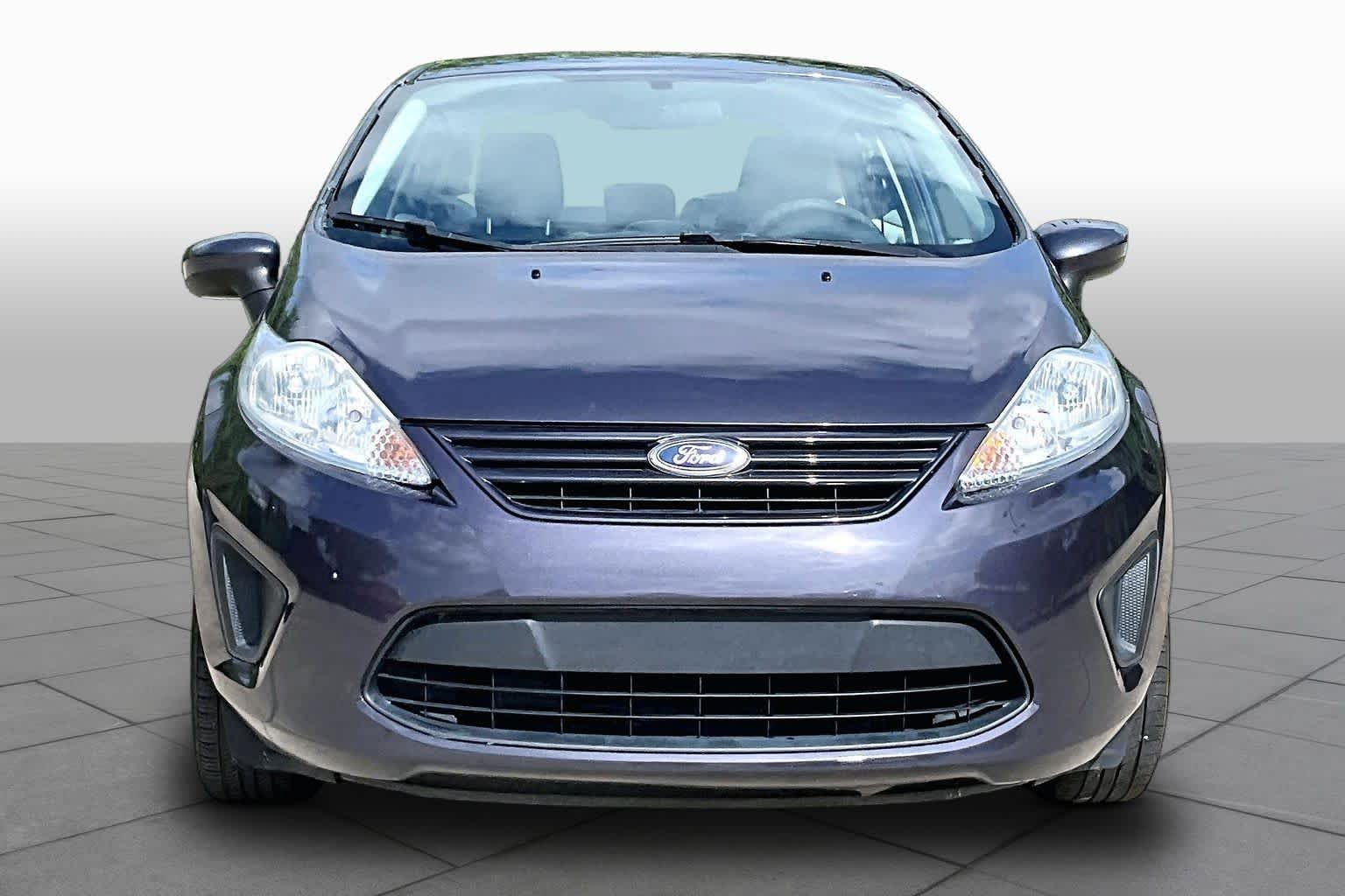 Pre-Owned 2012 Ford Fiesta S