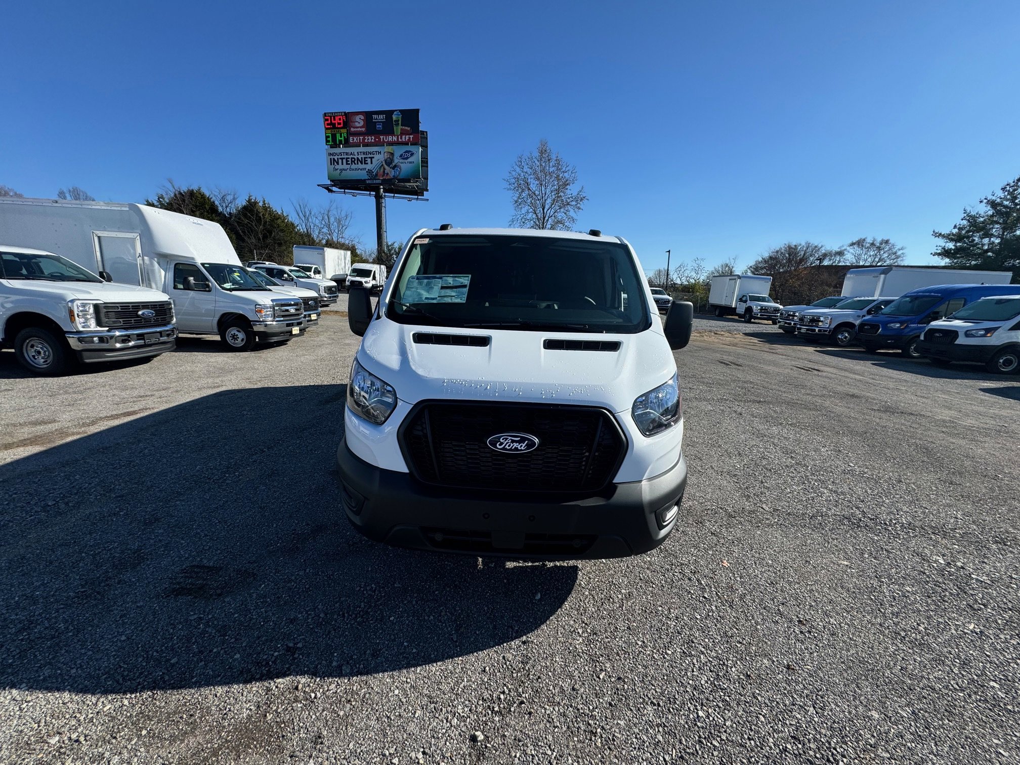 New 2026 Oxford White Ford Cargo Van image 5