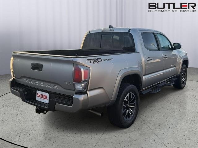 Certified Used 2021 SILVER SKY METALLIC Toyota  image 6