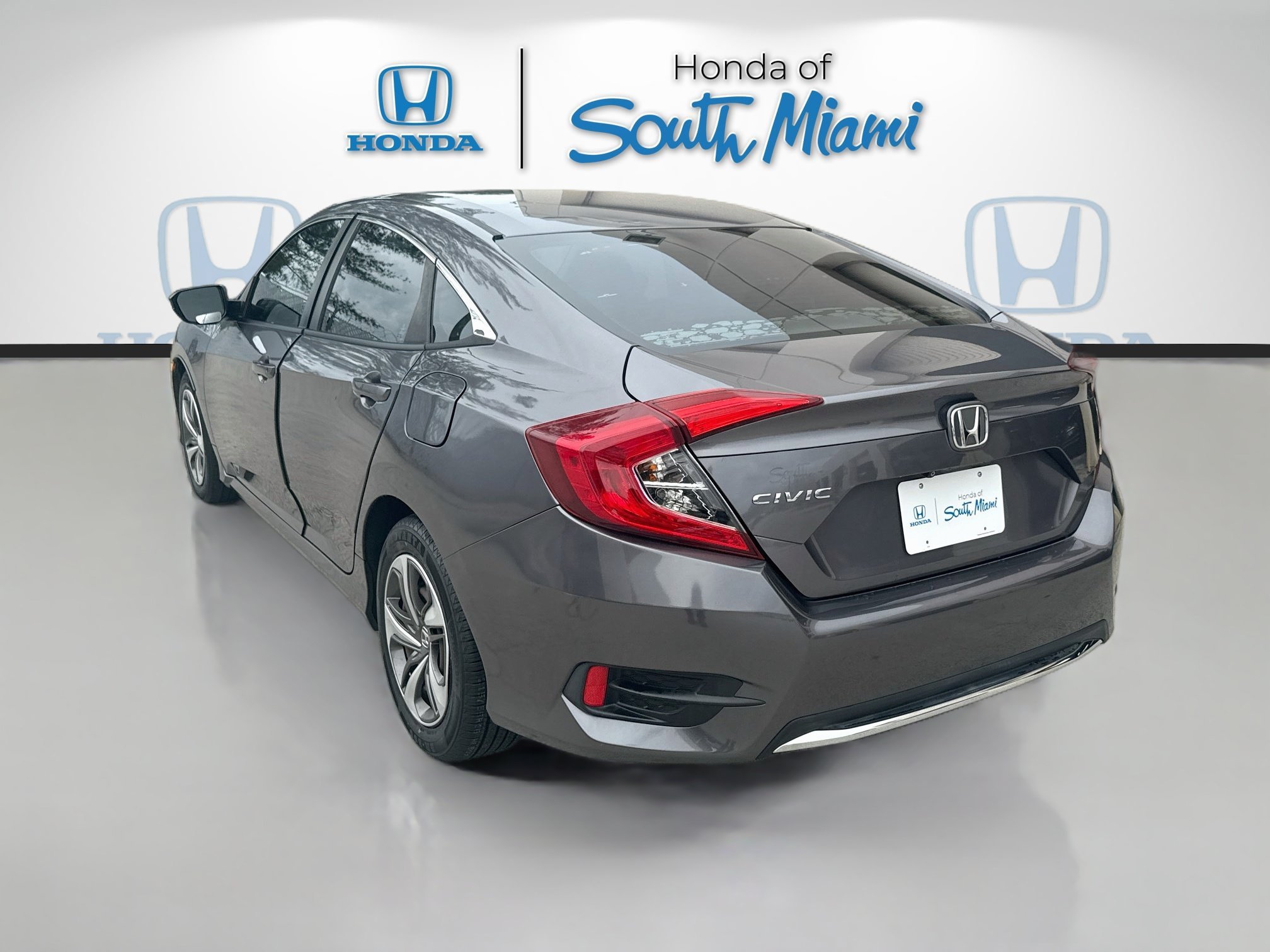 Used 2019 Modern Steel Metallic Honda LX image 5