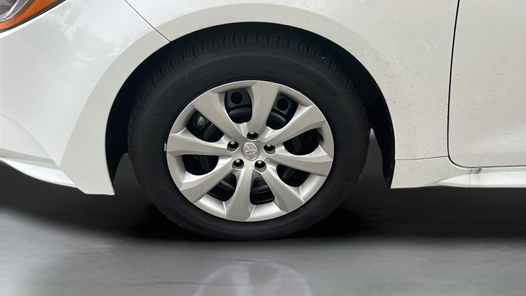Used 2026 White Toyota LE image 25