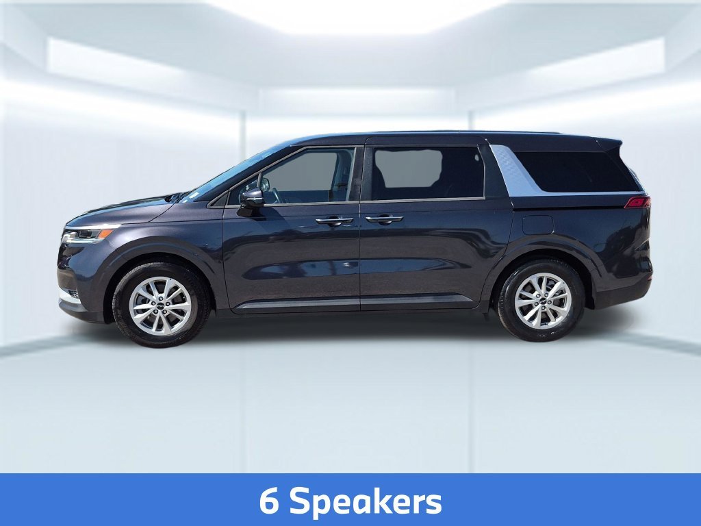 Used 2024 Gray Kia LX image 4