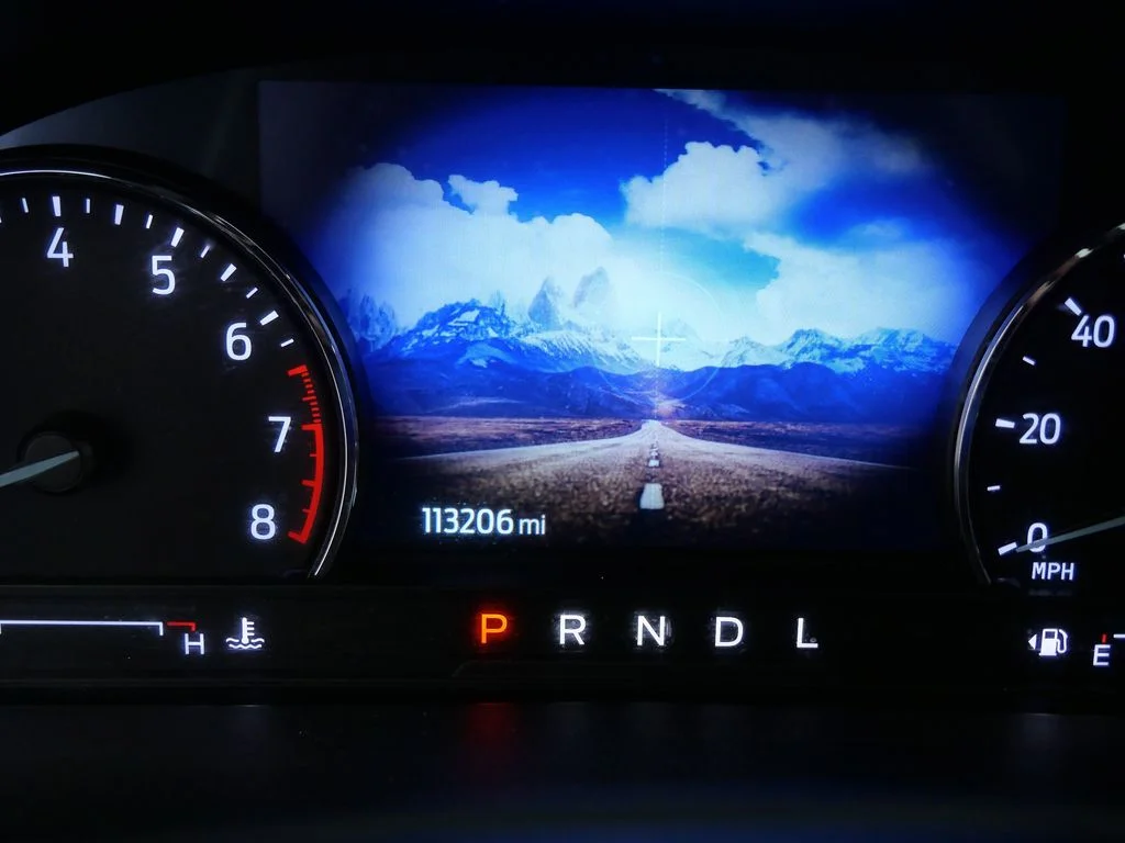Used 2022 White Ford Limited image 18