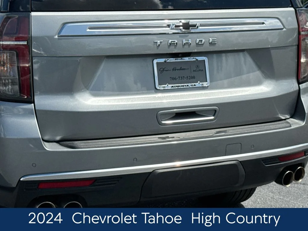 Used 2024 Gray Chevrolet High Country image 9