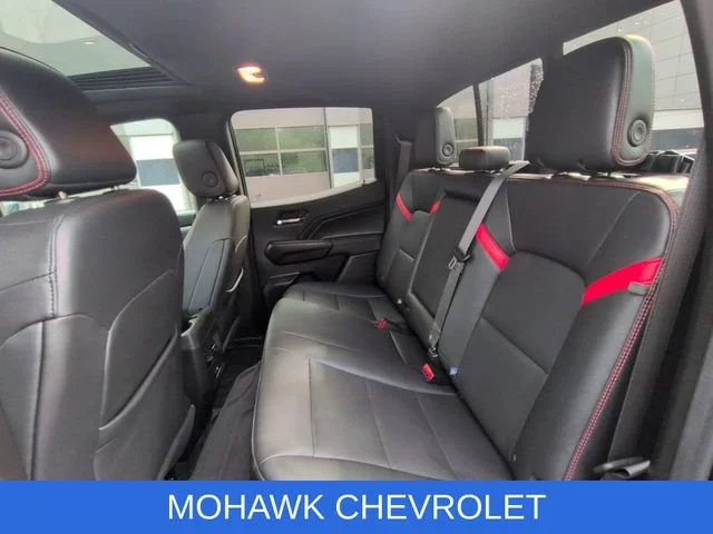 Used 2023 Black Chevrolet Z71 image 26