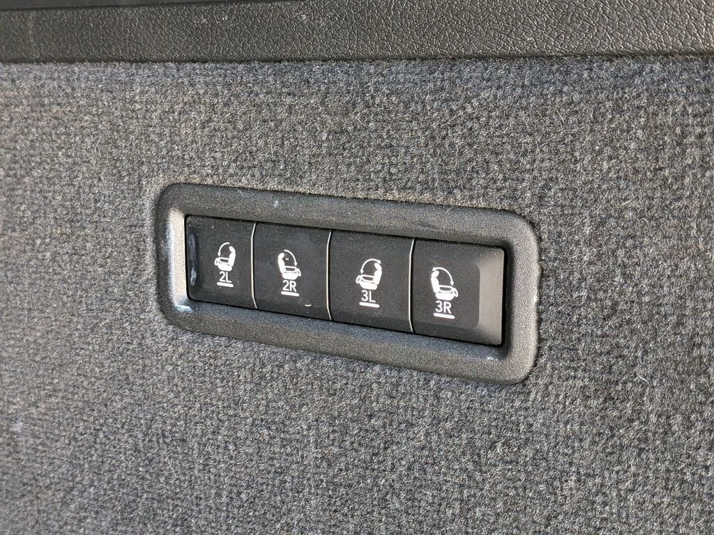 Used 2022 White Jeep Series I image 8