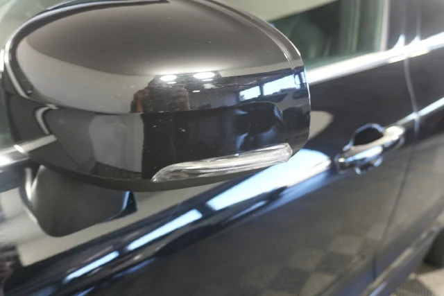 Used 2021 Onyx Black Metallic Volvo T5 Momentum image 11