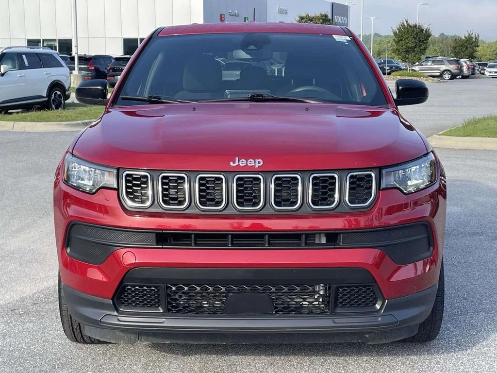 Used 2025 Red Hot Pearlcoat Jeep Sport image 22