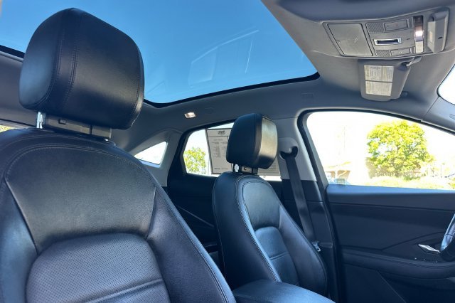 Used 2020 Black Jaguar SE image 16