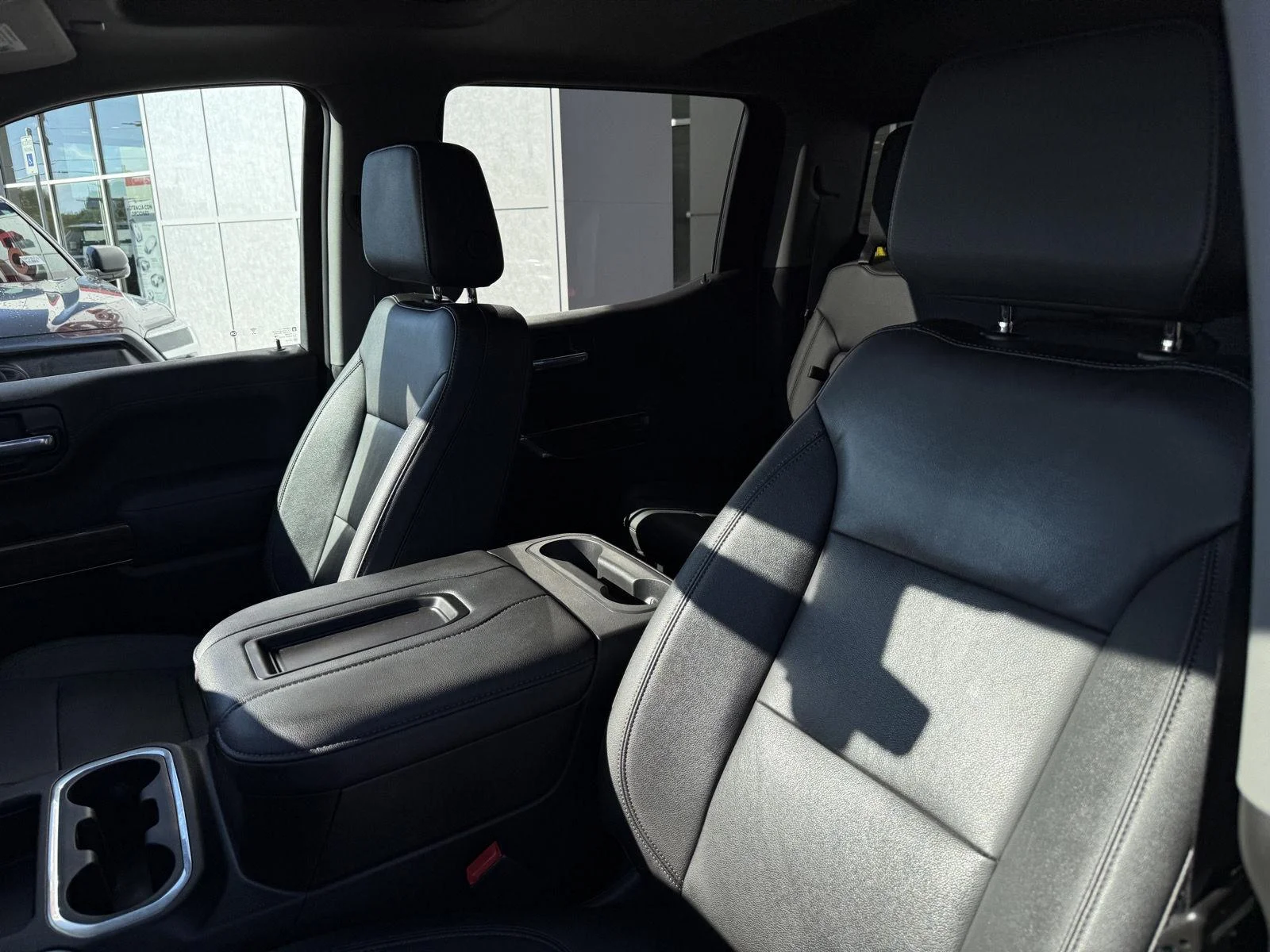Used 2022 Northsky Blue Metallic Chevrolet RST image 14