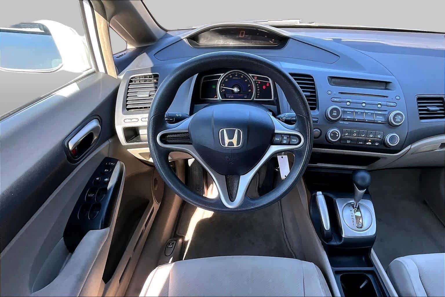 Used 2011 Taffeta White Honda LX image 5