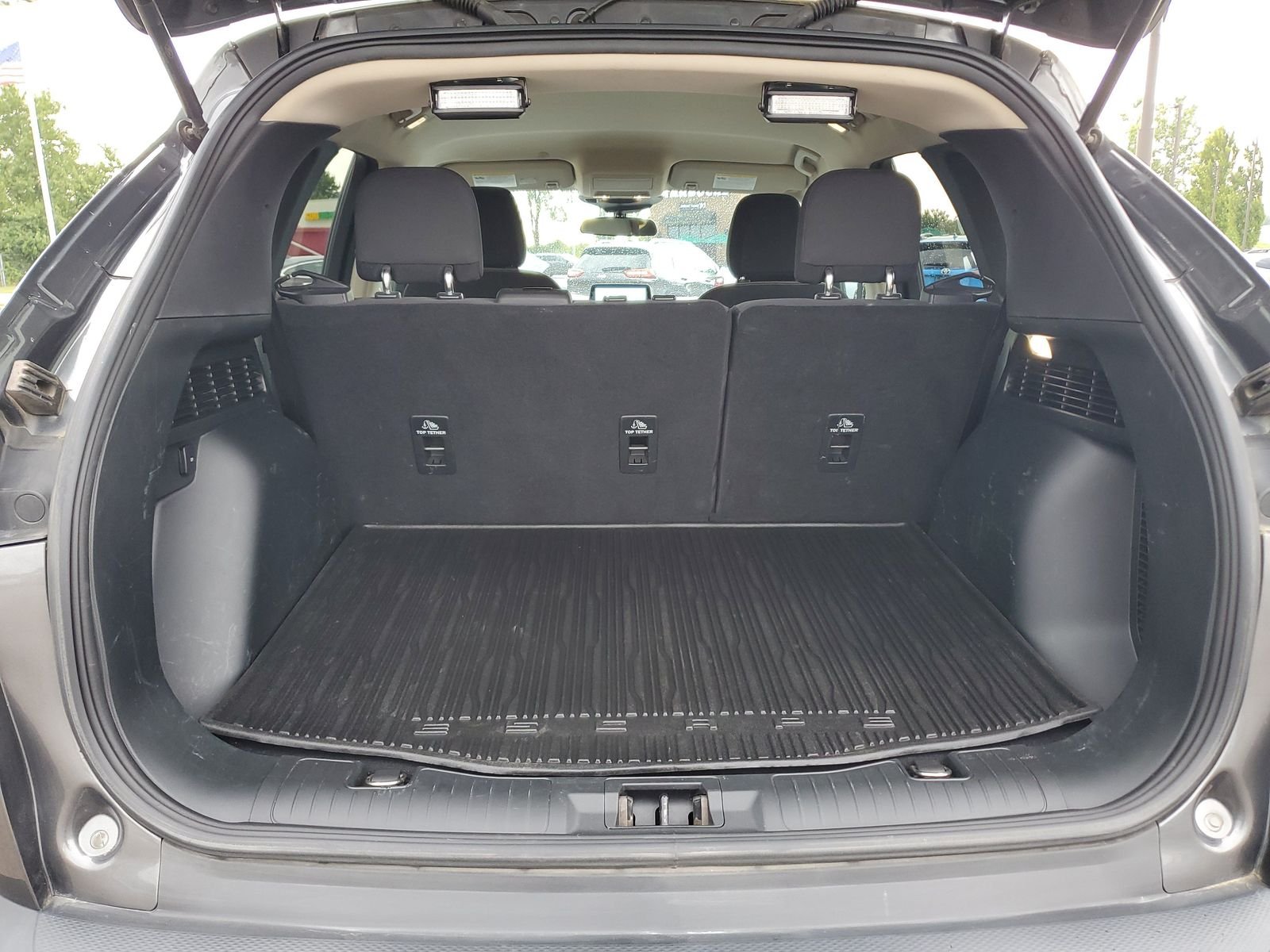 Used 2020 Gray Ford SE Sport image 8