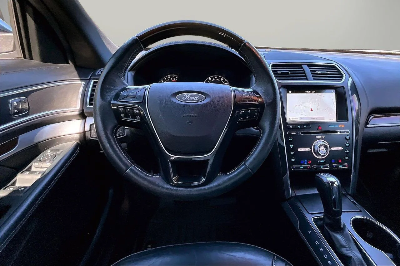 Certified Used 2018 Gray Ford Platinum image 11