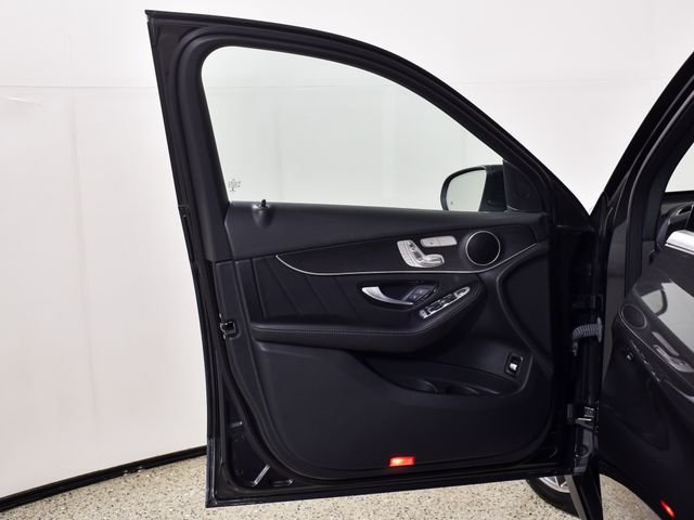 Certified Used 2022  Mercedes-Benz GLC 300 image 19