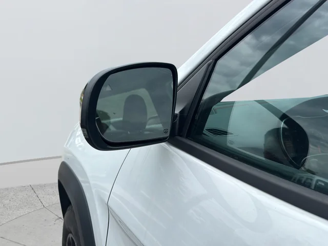 Used 2022 White Jeep Trailhawk image 38