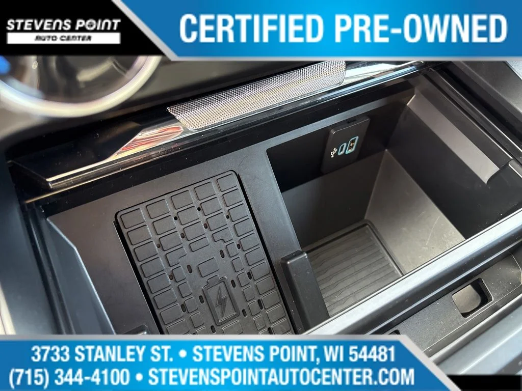 Used 2025 Carbonized Gray Metallic Ford Lariat image 22