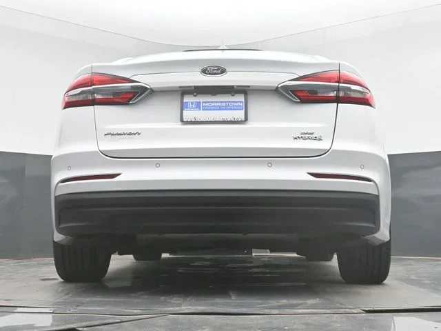 Used 2019 Oxford White Ford SE image 44