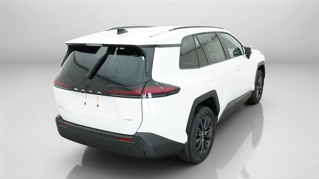 New 2026 Ice Cap Toyota XLE Premium image 11