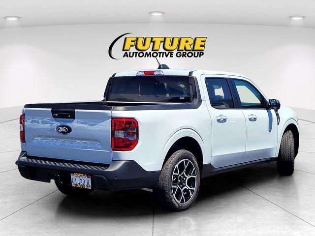 Used 2025 White Ford Lariat image 4
