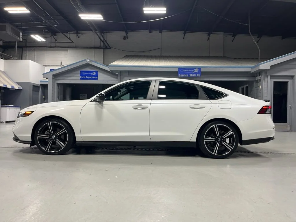 2023 Honda Accord Hybrid Sport - Photo 41