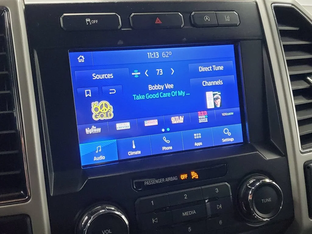 Used 2020 White Ford XL image 21
