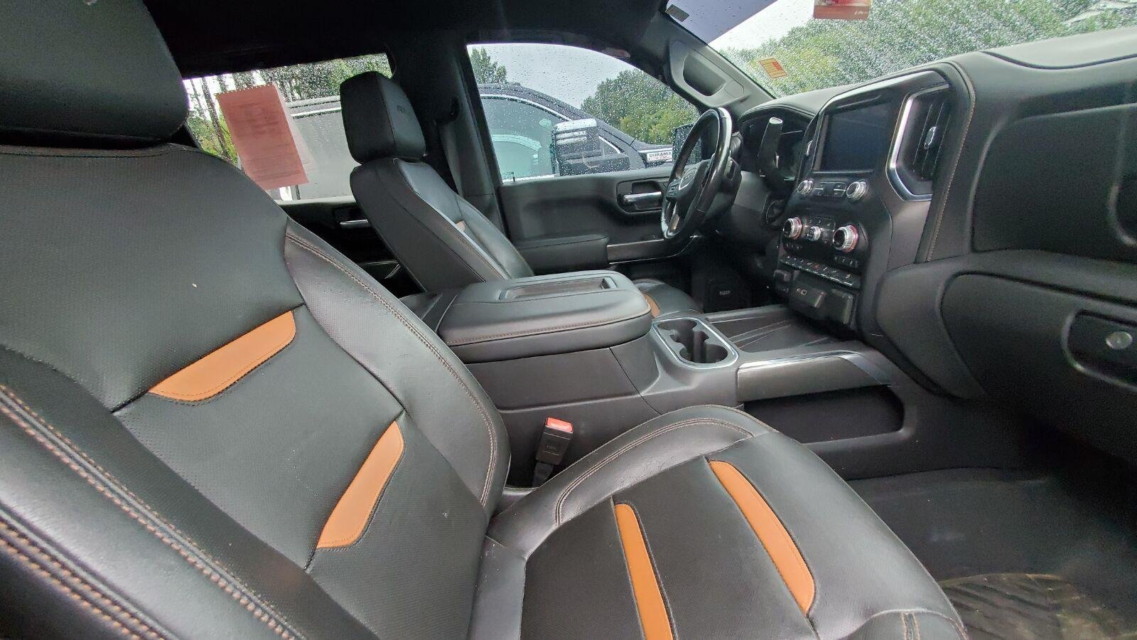 Used 2020 ONYX BLACK GMC AT4 image 4