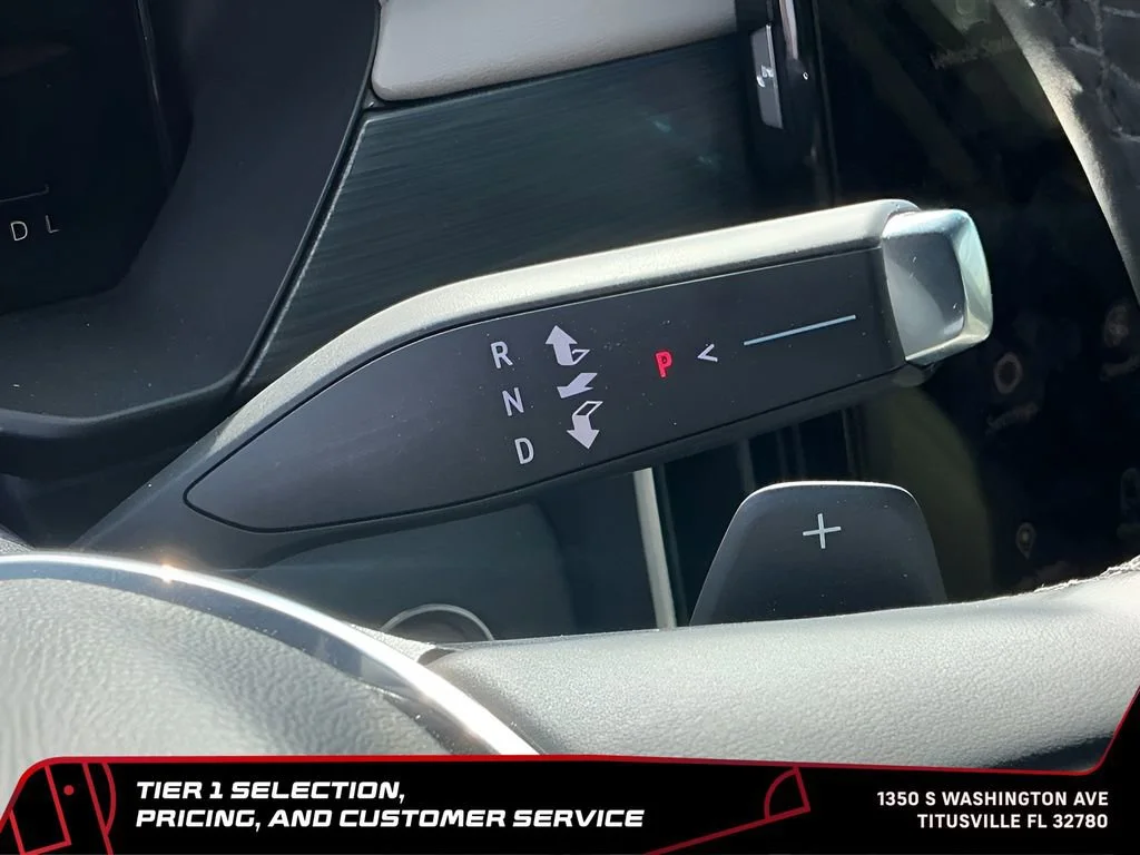 New 2026 Sterling Metallic GMC Elevation image 37