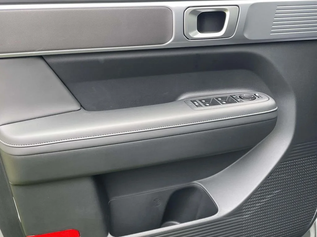 New 2026 Silver Hyundai SEL image 15