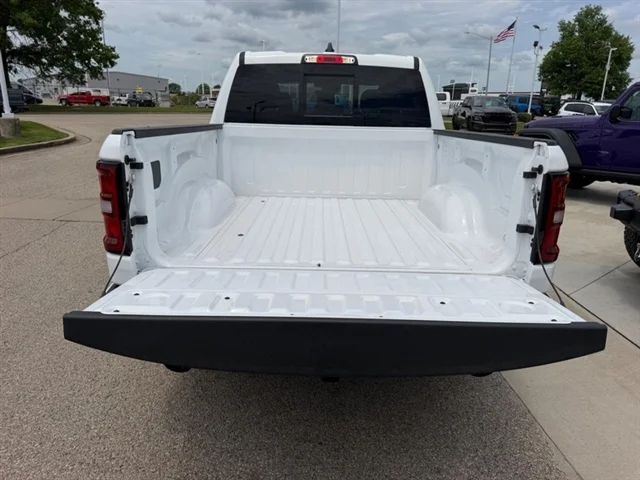 New 2026 Bright White Clear-Coat Exterior Paint RAM Big Horn image 6