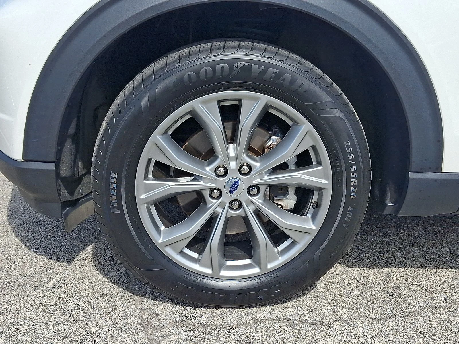 Used 2023 White Ford XLT image 7