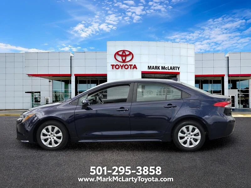 Used 2025 Blueprint TOYOTA LE CVT image 2