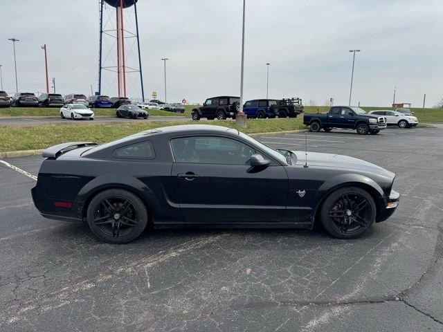 Used 2009 Ford Mustang GT Premium with VIN 1ZVHT82HX95117870 for sale in Dry Ridge, KY