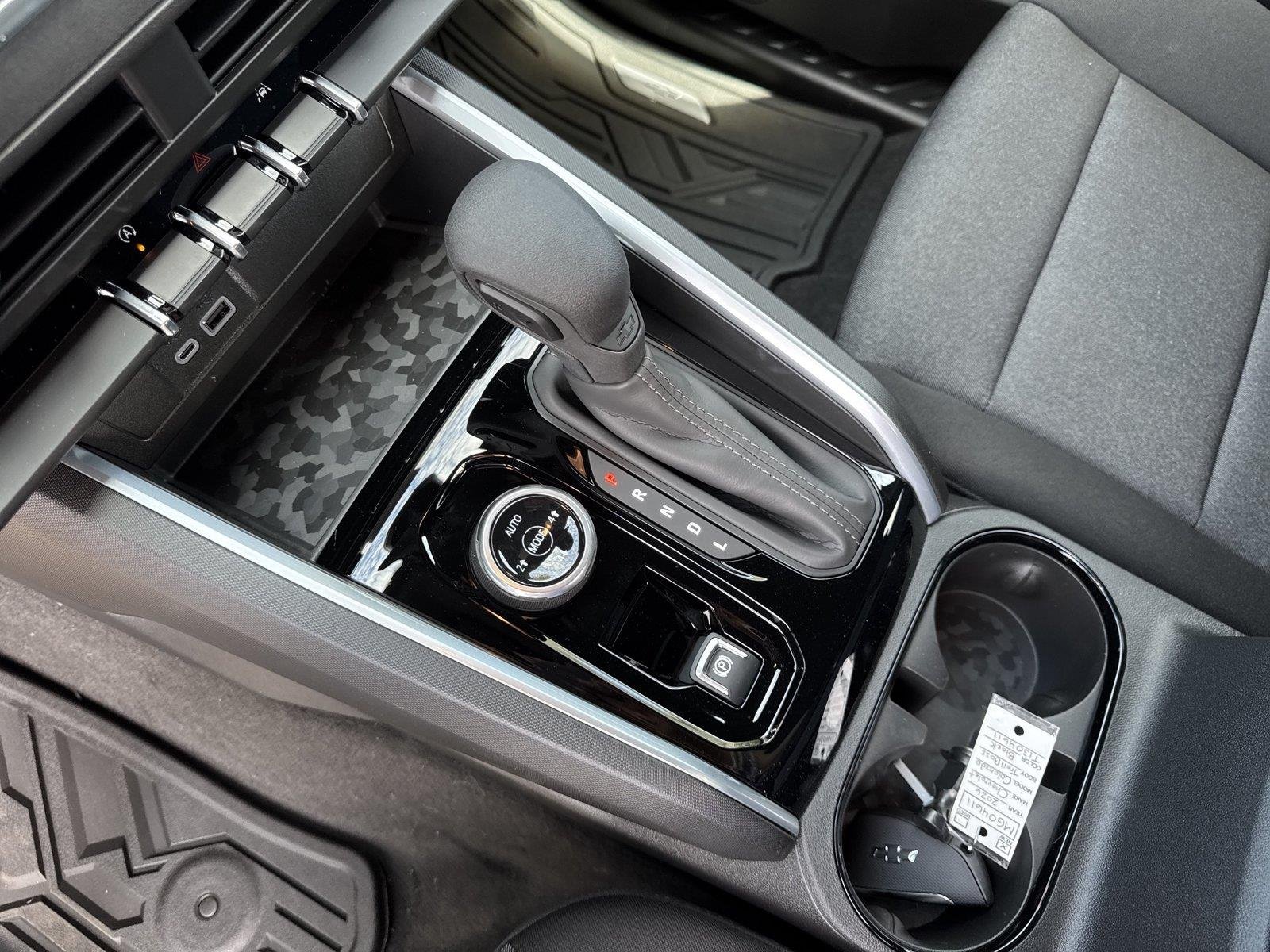 2026 Chevrolet Colorado Trail Boss - Photo 26