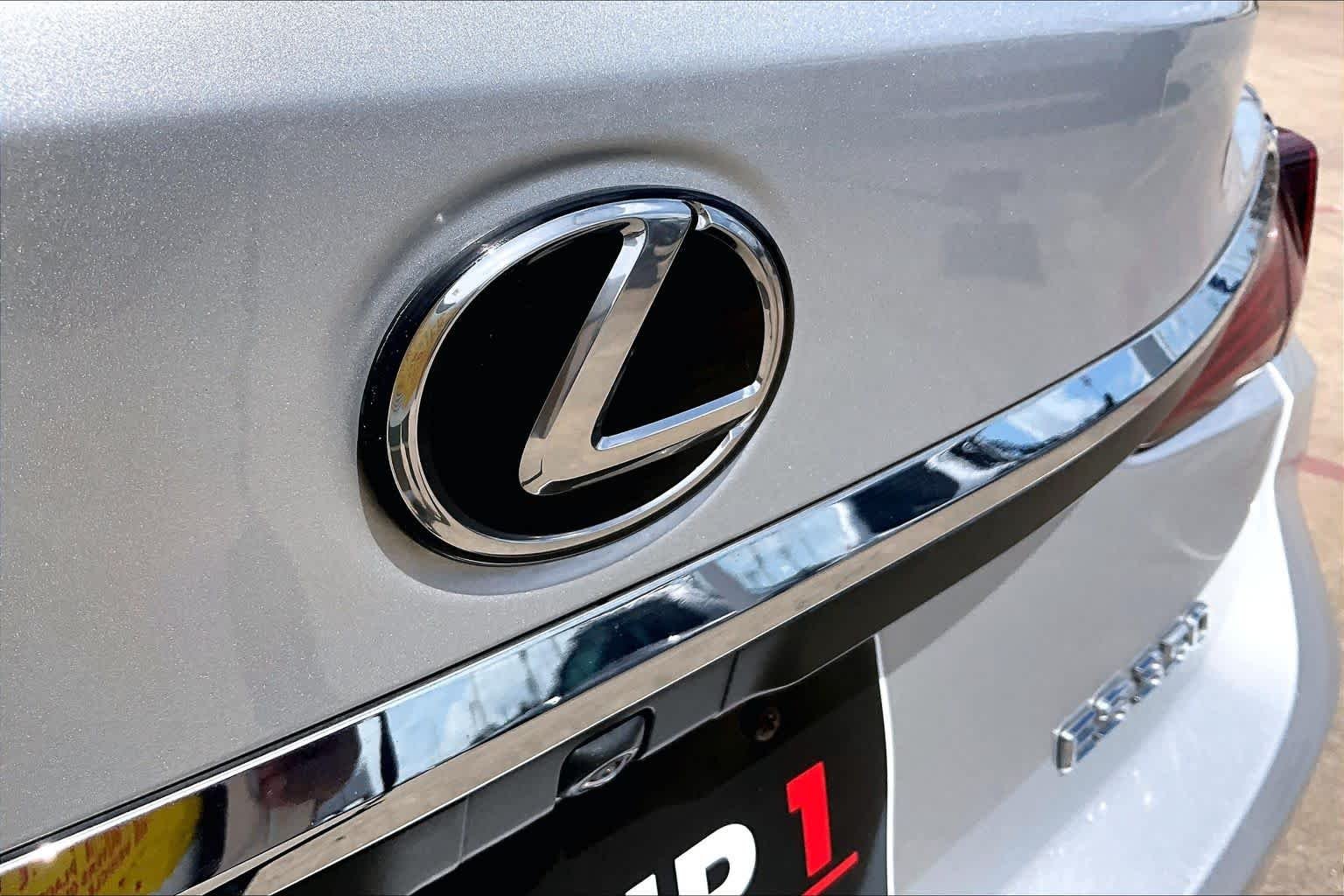 Used 2021 Silver Lining Metallic Lexus  image 10