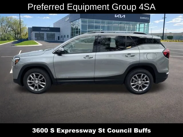 Used 2023 Silver GMC SLT image 5