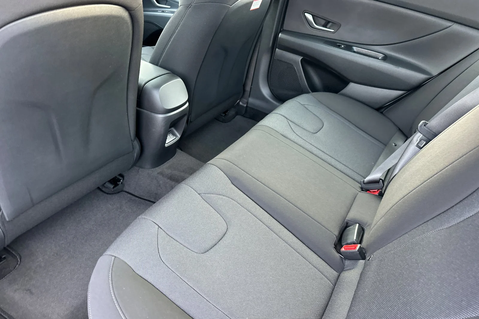 Used 2026 White Hyundai SE image 11
