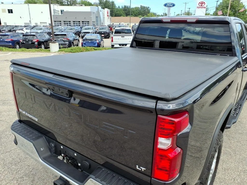 Used 2024 Gray Chevrolet LT image 5
