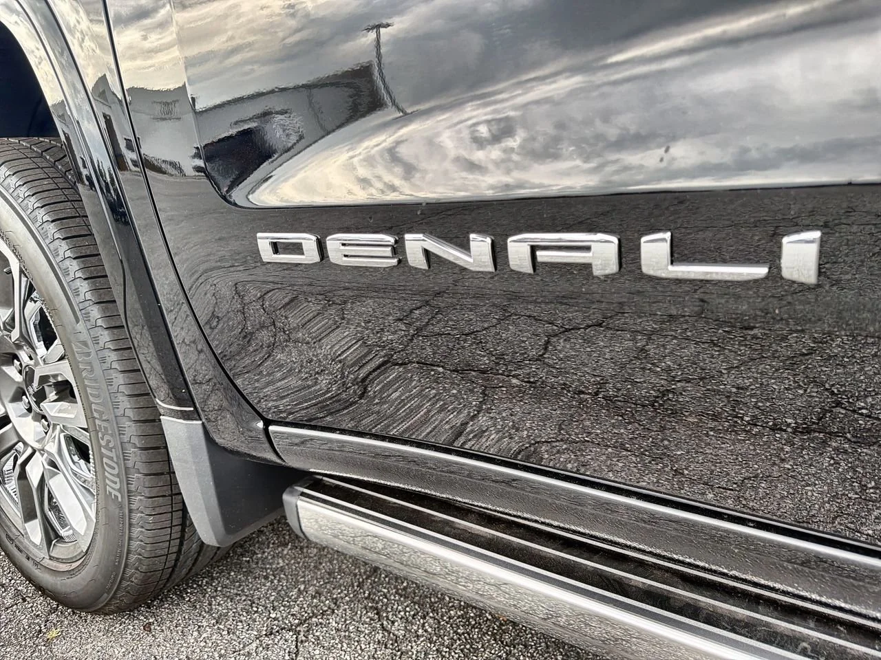 New 2026 Onyx Black GMC Denali Ultimate image 27