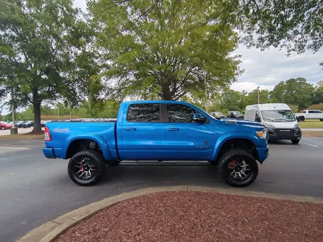 Used 2022 Blue Ram Big Horn/Lone Star image 6