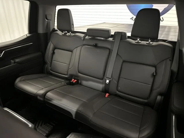 Used 2022 Blue GMC SLT image 26