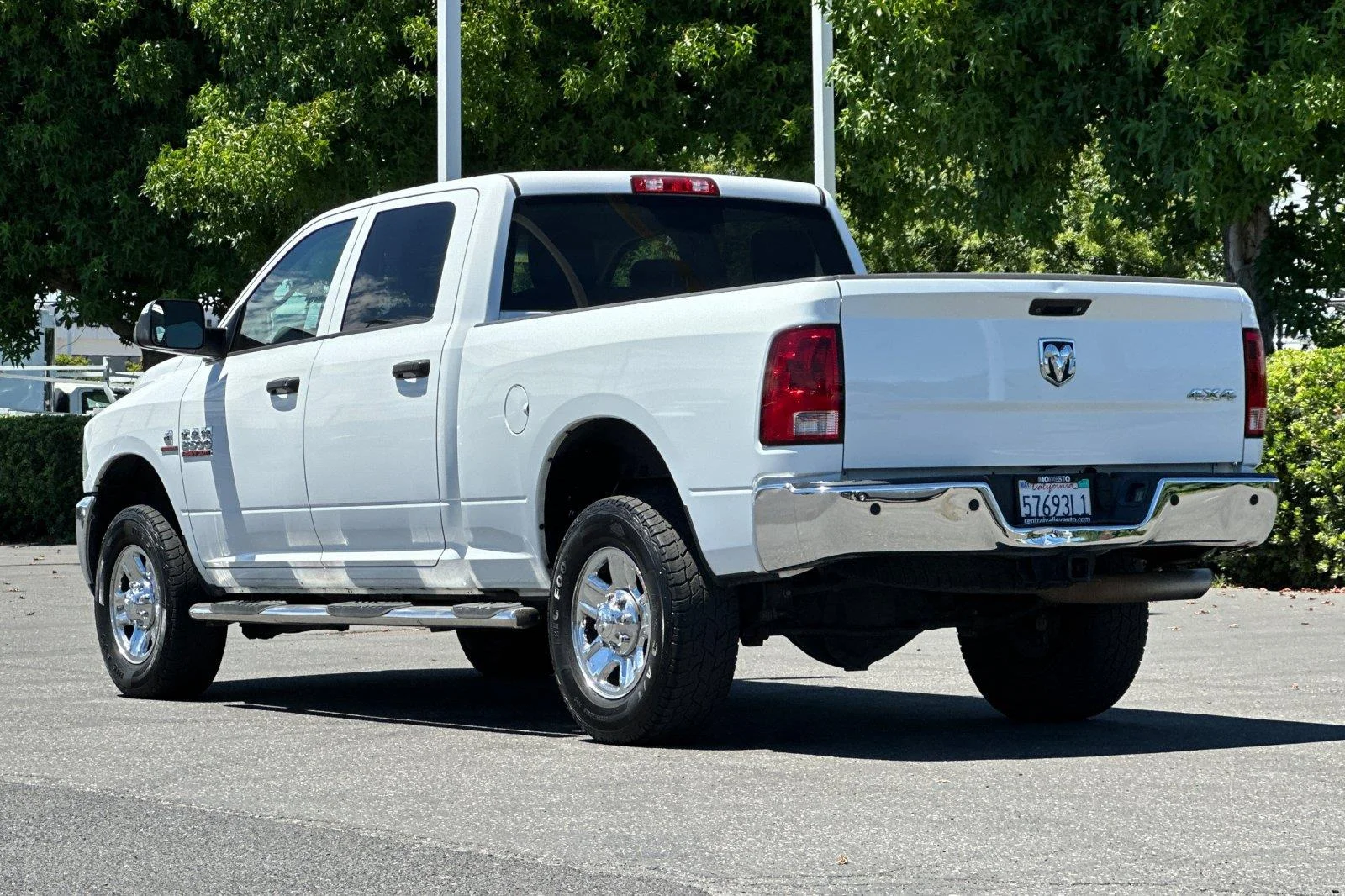 Used 2014 Bright White Clearcoat Ram Tradesman image 6