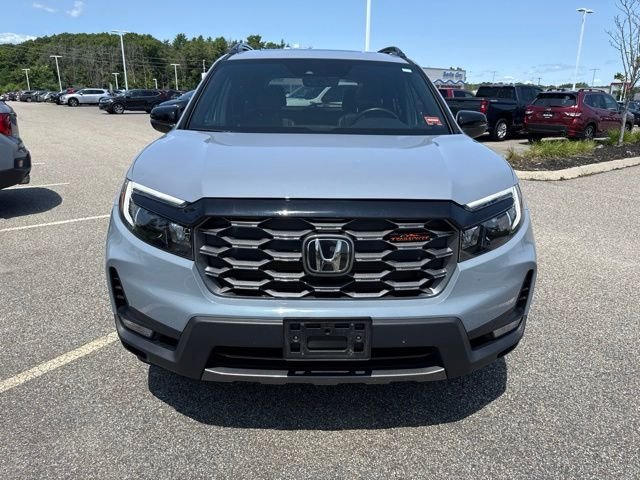 Certified Used 2024 Sonic Gray Pearl Honda TrailSport image 2