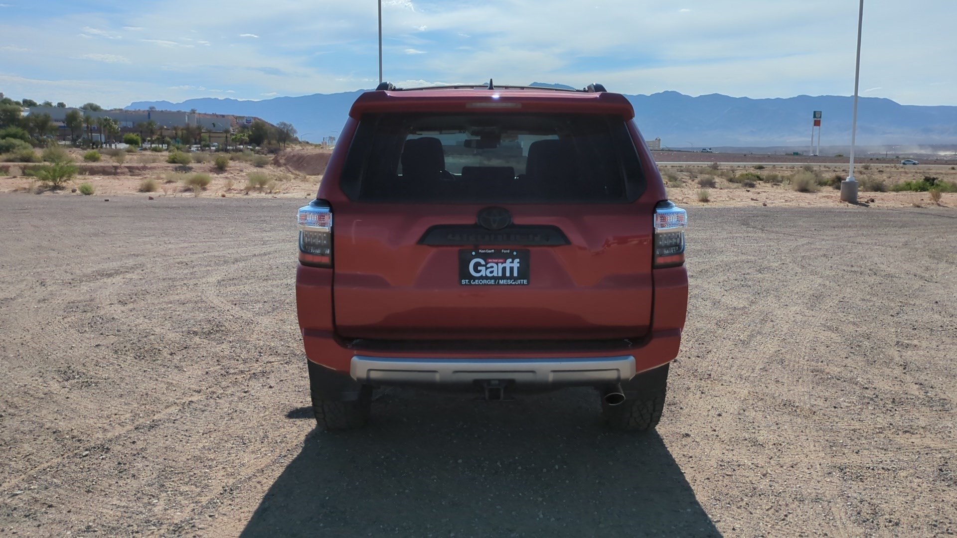 Certified Used 2020 Barcelona Red Metallic Toyota SR5 image 4