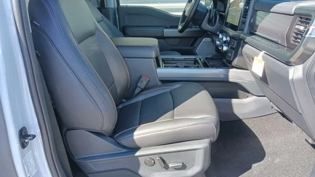 New 2026 Avalanche Ford F-350® Lariat® image 32