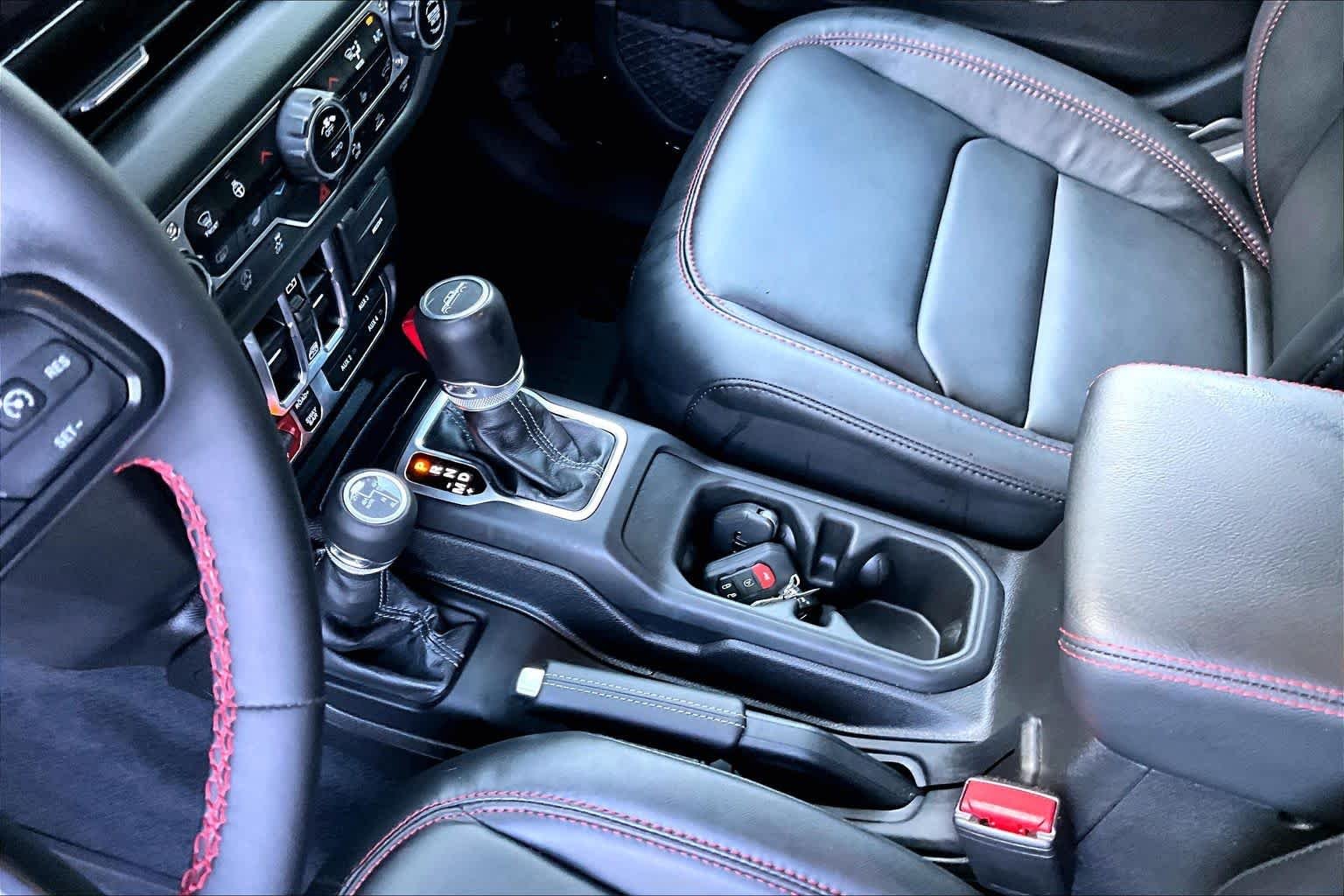Used 2024 Black Clearcoat Jeep Rubicon X image 15