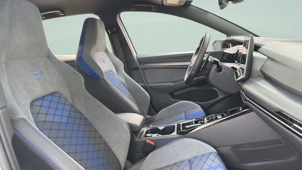 2026 Volkswagen Golf R R - Photo 30