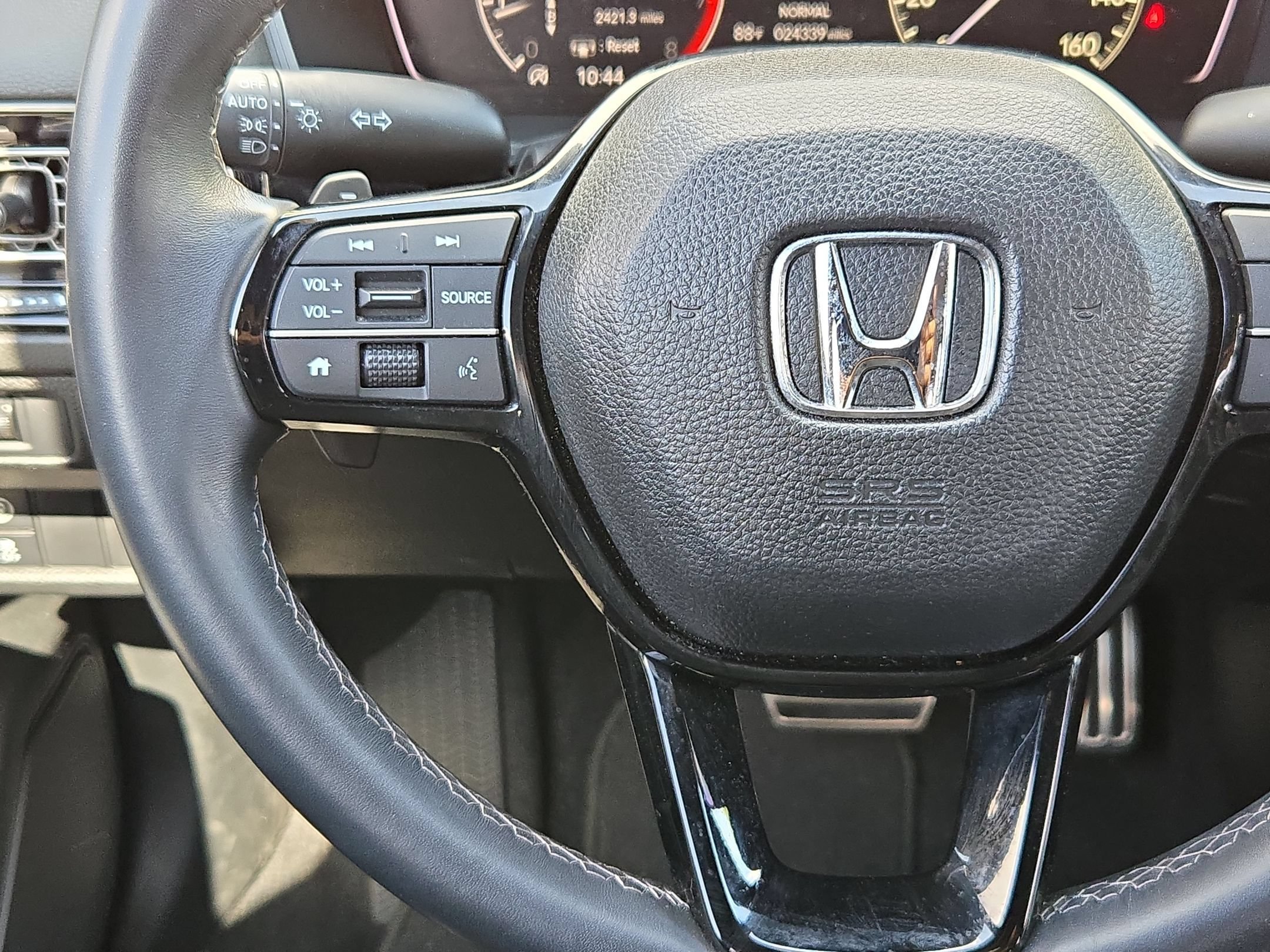 Used 2024 Sonic Gray Pearl Honda Sport image 21