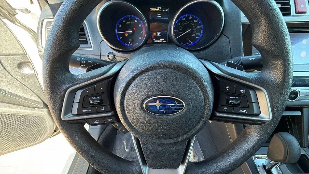 Used 2019 Crystal White Pearl Subaru 2.5i image 18
