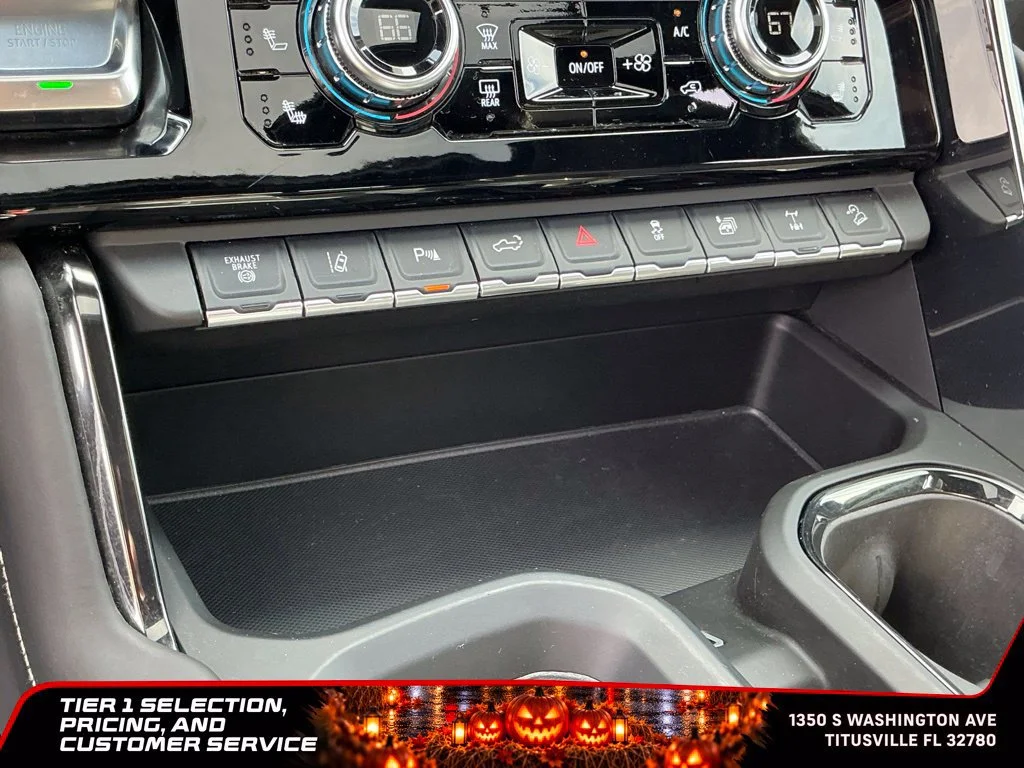 Used 2024 Summit White GMC AT4X image 41