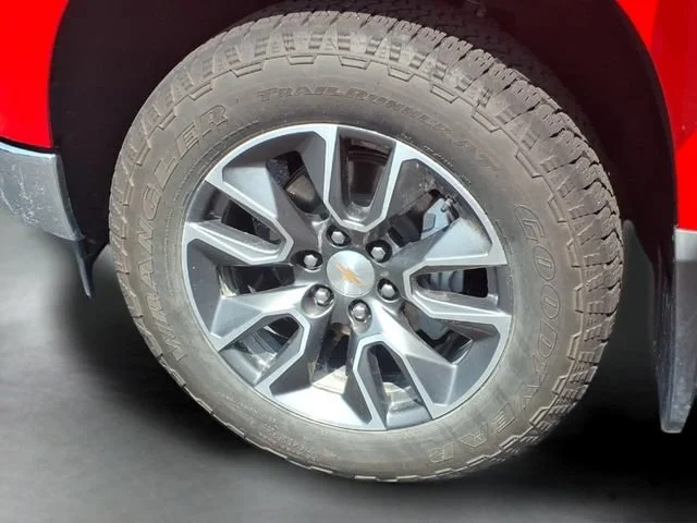 Used 2025 Red Hot Chevrolet LT image 16